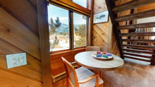 Snowcreek III #448 condo - 9