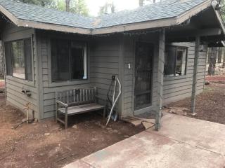 Grand Canyon Cottage at Historic Wrigley Ranch with Horseback Riding & Shooting - 9