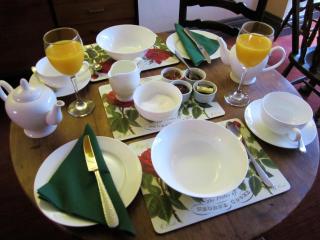 One Holyrood Hotel & Cafe - Newport - 6