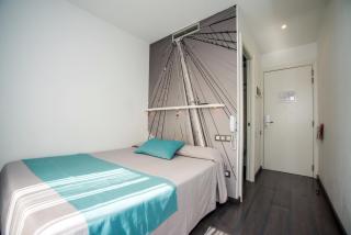 TOC Hotel Las Ramblas - 9