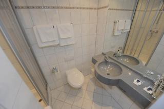Hotel Heldt Dependance - Brema - 8