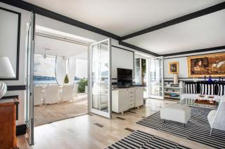 Elegant Lozica Villa 4 Bedrooms Villa Dubrovnik Palazio Seafront Villa & Beautiful Infinity Pool Dubrovnik - Dubrovnik - 3