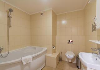 Kozatskiy Hotel - Kyiv - 3