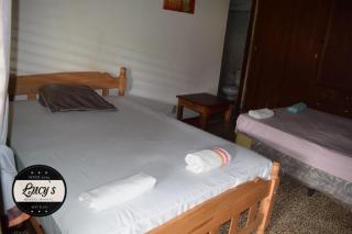 Casa Lucys Hostal - Granada - 4