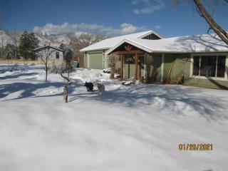 Peaks Wildernest House Bed and Breakfast - Vaccinations Required - Flagstaff - 1