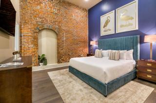The Belle - New Orleans - 9