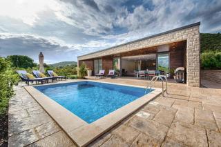 Frontline Korcula Villa A Stones Throw To The Beach Villa Korcula Bay View Beautiful 3 Bedroom Villa - Korčula - 6