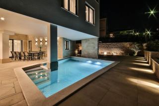 Villa Trogir Palazio A Spectacular 7 Bedroom Villa 90 Metres To The Sea And Promenade - 9