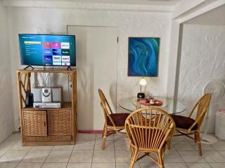 Unwind on Your Fantasy Hawaiian Vacation- 1BD/1BA Condo in Kailua-Kona, Hawaii - 6