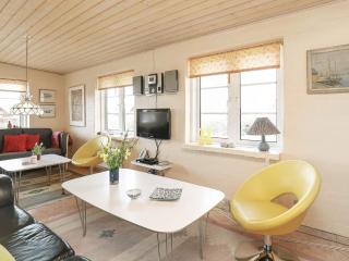 6 person holiday home in Harboøre-By Traum - Vejlby - 2
