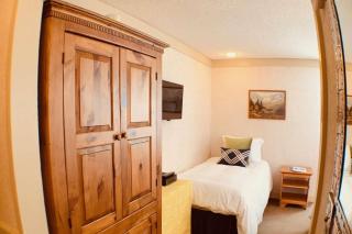 Mountaineer - Telluride - 4