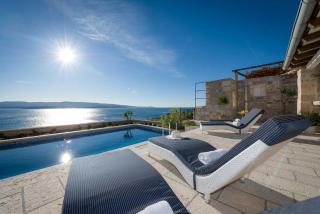 Exquisite Brac Villa 3 Bedrooms Villa Belle Murvica Overlooking The Adriatic Sea & Private Pool Murvica - Murvica - 2