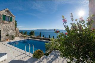 Exquisite Brac Villa 3 Bedrooms Villa Belle Murvica Overlooking The Adriatic Sea & Private Pool Murvica - Murvica - 1