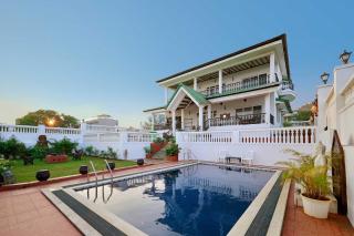 Ananda Villa by StayVista - A serene escape with Mountain-view, Heritage interiors, Swimming pool & Lush lawn - 0