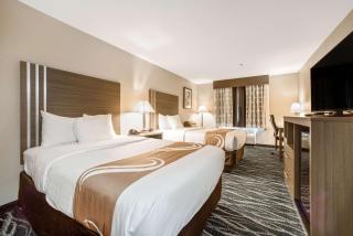 Quality Inn Effingham North - 1