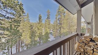 Cozy One Bedroom Condo with Loft! - 3