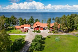 Hjälmargården - Läppe - 8