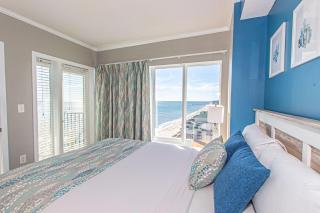 Immaculate 2 Bedroom Apartment with Stunning Views! Palace Resort 2113 - Myrtle Beach - 0
