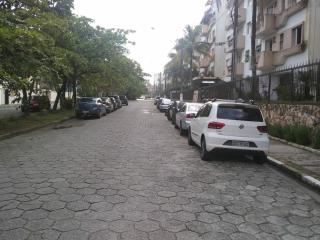 Apto Guarujá Enseada lado praia ambiente famíliar - Capivari - 0