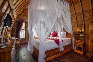 Santen Beach Bungalows - 1