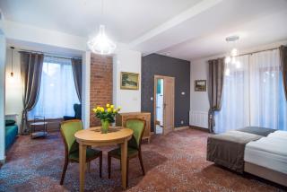 Hotel Dwa Księżyce - 6