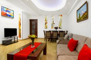 3 Bedroom Apartment near Republic Square - Erevan - 7