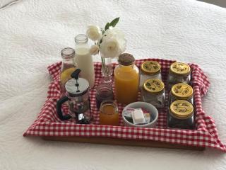Quiet Boutique Generous Breakfast - Palmerston North - 5