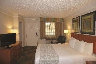 La Quinta Inn by Wyndham Pensacola - 4