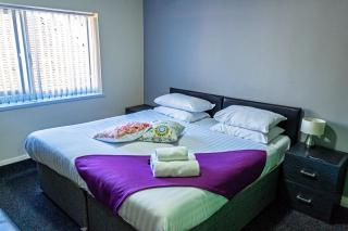 Lymedale Suites Studios & Aparthotel in NEWCASTLE UNDER LYME & STOKE - Newcastle-under-Lyme - 2