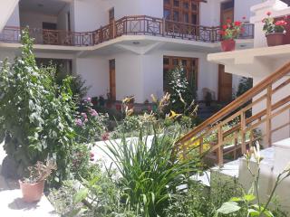 Smanla guest house - Leh - 1