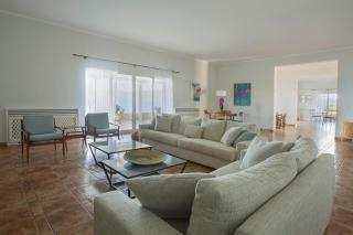 Seafront Paradise - Glyfa - 7