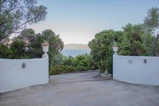 Seafront Paradise - Glyfa - 8