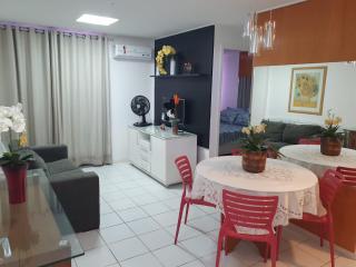 NA BEIRA MAR DE PAJUCARA- EDIF NEO- APARTAMENTO QUARTO E SALA -TEM VARANDA- VISTA LATERAL DO MAR- RUA JULIO PLECH FILHO 60 ESQUINA COM AVENIDA DOUTOR ANTONIO GOUVEIA - CONSUMO ELETRICO É PAGO No CKECK-OUT 1KWH É 1,35 REIAS - TEM TELA DE PROTEÇÃO - Maceió - 3