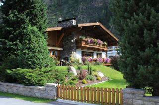 Gästehaus Waltraud - Längenfeld - 4