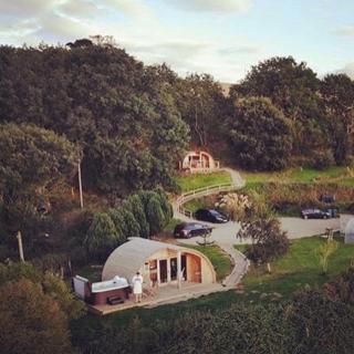 Sutor Coops The Nest with Hot Tub - 2