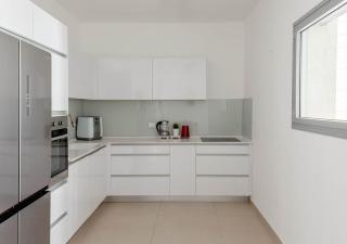 Oַ&O Group- Luxury 3BR APT 33 Floor Sea View Tower - Bat Yam - 1