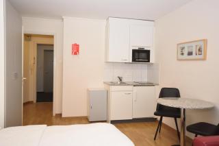 Executive Studio - Crown 12 - 5