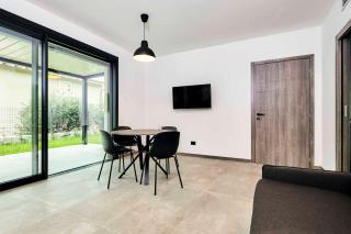 ApartmentsGarda - Aurora Deluxe - Garda - 1