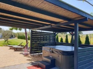 Beach house IVE with jacuzzi, pool, playground and bbq in an olive grove with a beach, Pomer - Istria - Pomer - 6