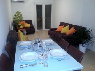 Philippou Beach Villas & Apartments - Lanarka - 3