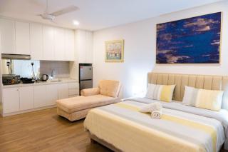 Apple Home 2 at Menara Simfoni, King Size Bed, Cheras, Nexflix, Wifi, Parking - Seri Kembangan - 1