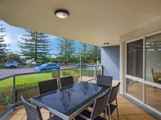 Blue Pacific 2 - Yamba - 9