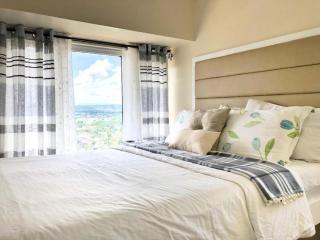 NICE CORNER AYALA 1 bedroom condo at heart of DAVAO CITY with hi speed wi fi internet - Davao City - 3