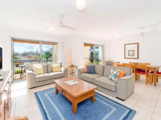 Beach Break - Yamba - 7