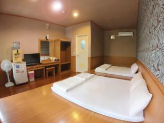 旺旺部落小木屋 - Magong - 1