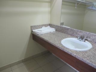 National Inn Garden Grove - Anaheim - 4