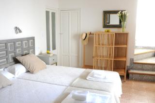 CASA LEÓN BLANCO CARMONA reformada céntrica con chimenea y terraza con vistas - 6