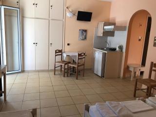 Isidora Hotel - Agia Marina - 2