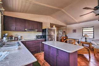Culebra Apt with Lanai, Walk to Ensenada Honda Bay! - 3