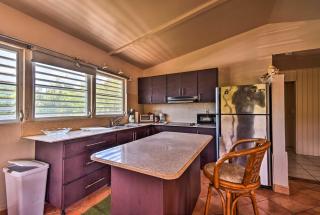 Culebra Apt with Lanai, Walk to Ensenada Honda Bay! - 2